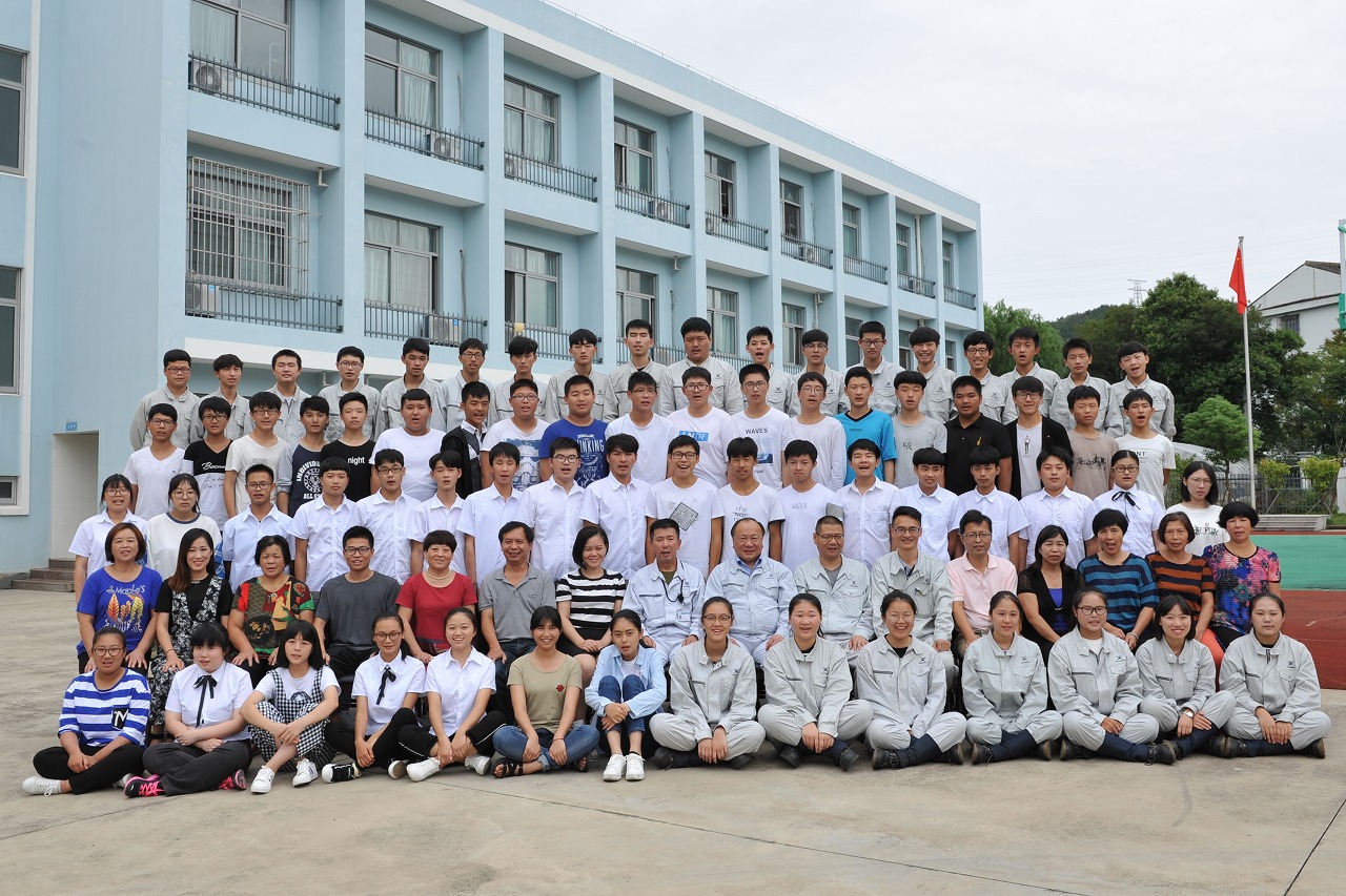 支援教育、利在百年 – 常石技校2017學(xué)年開學(xué)儀式暨獎學(xué)金發(fā)放儀式